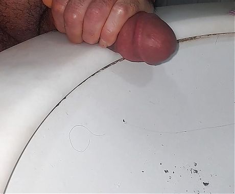 masturbation in the bathroom real amateur mature active man I fucked my dick, its great