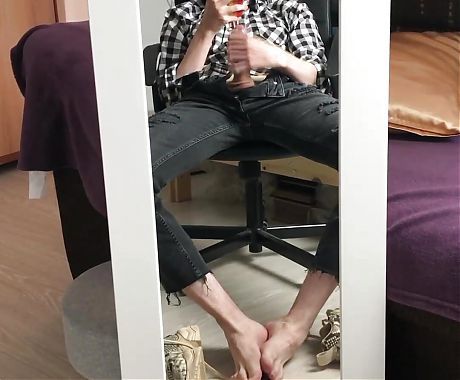 18 Year Old Schoolboy Twink Jerks off his Dick and shows Feet in big Sneakers